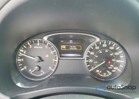 2017 Nissan Altima 2.5 из США, поврежденный, VIN 1N4AL3AP7HN333986